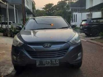 Hyundai tucson 2011 bensin hyundai tucson 2011 kondisi prima Hyundai tucson 2011 bensin hyundai tucson 2011 kondisi prima
