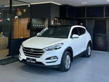 Hyundai tucson 2018 gasolina hyundai tucson 1 6 ed especial turbo 16v 4p 2017 branca em fl... Hyundai tucson 2018 gasolina hyundai tucson 1 6 ed especial turbo 16v 4p 2017 branca em fl...