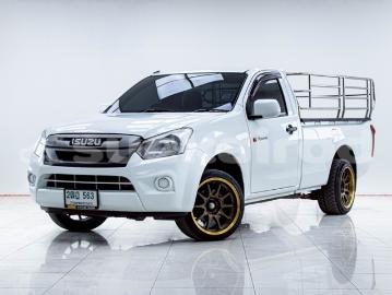 Isuzu cab 4 2 5 sl d max 2018 disel 2018 isuzu d max Isuzu cab 4 2 5 sl d max 2018 disel 2018 isuzu d max