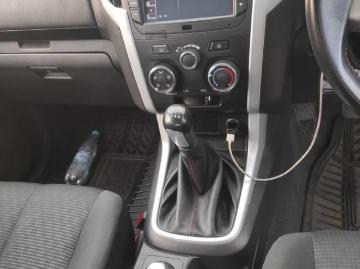 Isuzu d max 2019 diesel isuzu d max 4x4 2019 anglik