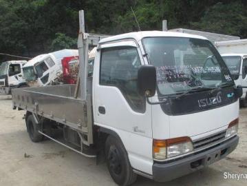 Isuzu giga 2006 isuzu giga nkr dropside 180k Isuzu giga 2006 isuzu giga nkr dropside 180k