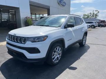 Jeep compass 2022 2022 jeep compass 4x4 latitude lux 4dr suv