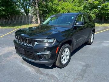 Jeep grand cherokee 2023 gasoline 2023 jeep grand cherokee limited bloomfield hills mi