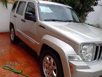 Jeep liberty 2009 gasolina vendo jeep como nueva