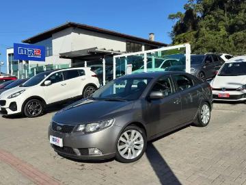 Kia cerato 2012 flex kia cerato 1 6 sedan 16v 4p 2011 cinza em joinvillesanta catarina Kia cerato 2012 flex kia cerato 1 6 sedan 16v 4p 2011 cinza em joinvillesanta catarina