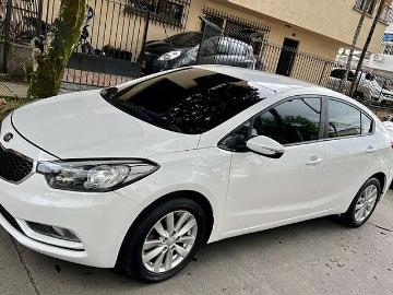 Kia cerato pro 2015 gasolina kia cerato pro 2015 automatico recibo mayor o menor