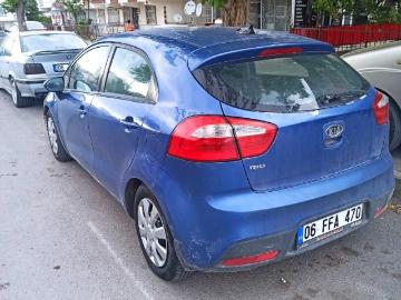 Kia rio 2012 kia r o Kia rio 2012 kia r o
