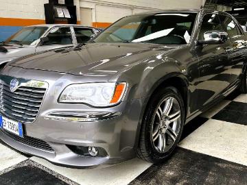Lancia thema 2012 diesel lancia thema 3 0 v6 mjt ii platinum 190cv auto Lancia thema 2012 diesel lancia thema 3 0 v6 mjt ii platinum 190cv auto