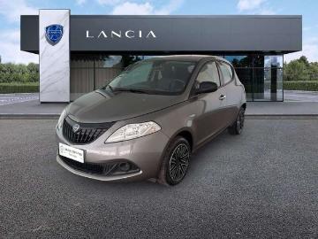 Lancia ypsilon ibrida lancia ypsilon 1 0 firefly 70cv hybrid silver plus Lancia ypsilon ibrida lancia ypsilon 1 0 firefly 70cv hybrid silver plus