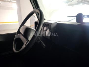 Land rover defender 2001 diesel defender 2001 remis a neuf en 2018