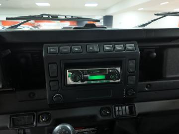 Land rover defender 2004 diesel land rover defender 110 2 5td5 sw se Land rover defender 2004 diesel land rover defender 110 2 5td5 sw se