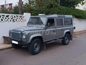 Land rover defender 2013 diesel defender 2 2 td4 67000kms Land rover defender 2013 diesel defender 2 2 td4 67000kms