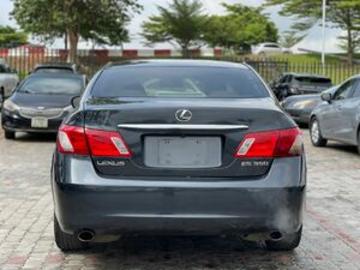 Lexus es 2010 lexus es 2010 automatic 0 8 litres Lexus es 2010 lexus es 2010 automatic 0 8 litres