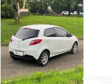 Mazda 2 2011 bensin 2011 mazda 2