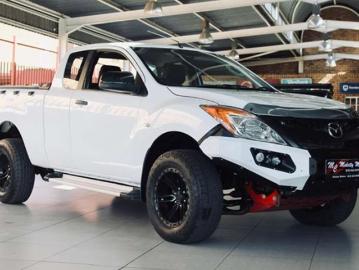 Mazda bt 50 2015 mazda bt 50 2 2 110kw freestyle cab slx 2015