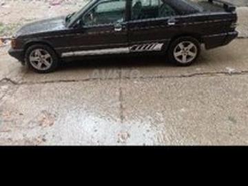 Mercedes benz 190 1986 essence tanger 3awma Mercedes benz 190 1986 essence tanger 3awma
