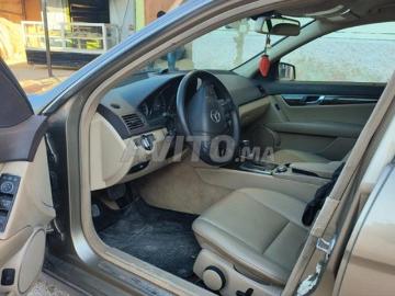 Mercedes benz 220 2010 diesel mercedes 220 automatique diesel Mercedes benz 220 2010 diesel mercedes 220 automatique diesel