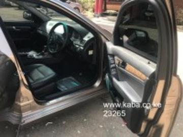 Mercedes benz c200 2009 petrol mercedes benz c200 Mercedes benz c200 2009 petrol mercedes benz c200