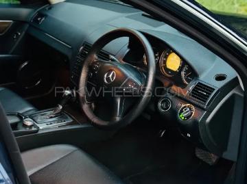Mercedes benz c class 2007 mercedes benz c class c200 2007 Mercedes benz c class 2007 mercedes benz c class c200 2007