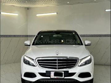 Mercedes benz c class 2017 petrol mercedes benz c class 2017 c180 exclusive Mercedes benz c class 2017 petrol mercedes benz c class 2017 c180 exclusive