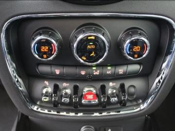 Mini cooper 2019 essence mini cooper c break en noir occasion a plaisir pour 24 860