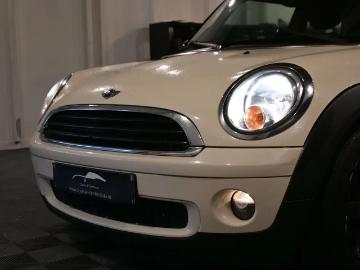 Mini one 2007 essence mini one berline en blanc occasion a bruxelles uccle pour 3 950 Mini one 2007 essence mini one berline en blanc occasion a bruxelles uccle pour 3 950
