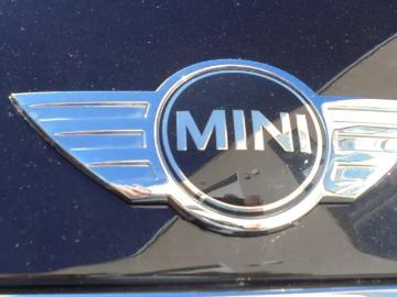 Mini one 2011 essence mini one citadine en noir occasion a toulouse pour 7 950 Mini one 2011 essence mini one citadine en noir occasion a toulouse pour 7 950