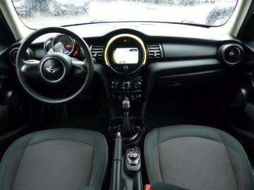 Mini one 2015 essence mini one berline en blanc occasion a montevrain pour 13 990 Mini one 2015 essence mini one berline en blanc occasion a montevrain pour 13 990