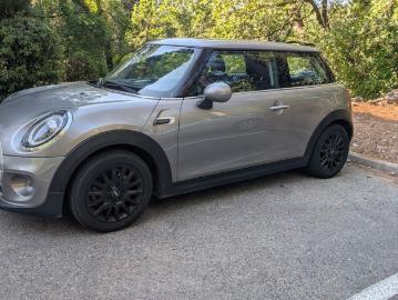 Mini one 2019 essence mini one 06