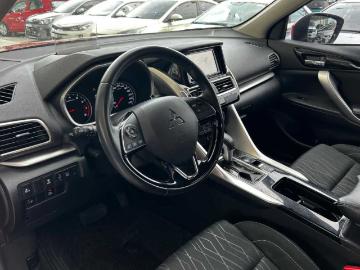 Mitsubishi eclipse 2020 gasolina mitsubishi eclipse cross 2020 58000 km gasolina automatic... Mitsubishi eclipse 2020 gasolina mitsubishi eclipse cross 2020 58000 km gasolina automatic...