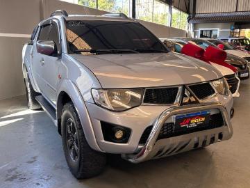 Mitsubishi l200 triton 2012 diesel mitsubishi l200 triton sport hpe 4x4 3 2 di d aut 2012 Mitsubishi l200 triton 2012 diesel mitsubishi l200 triton sport hpe 4x4 3 2 di d aut 2012