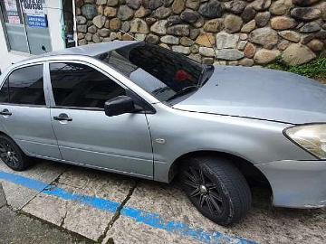 Mitsubishi lancer 2004 gasolina vendo lancer en excelente estado Mitsubishi lancer 2004 gasolina vendo lancer en excelente estado