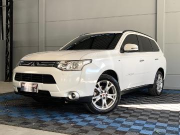 Mitsubishi outlander 2014 gasolina mitsubishi outlander 2 0 16v cvt 2014 Mitsubishi outlander 2014 gasolina mitsubishi outlander 2 0 16v cvt 2014