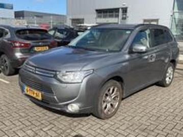 Mitsubishi outlander 2014 hybride mitsubishi outlander 2 0 phev instyle Mitsubishi outlander 2014 hybride mitsubishi outlander 2 0 phev instyle