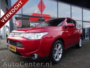 Mitsubishi outlander 2015 benzine mitsubishi outlander 2 0 automaat bus 7 p navigatie Mitsubishi outlander 2015 benzine mitsubishi outlander 2 0 automaat bus 7 p navigatie