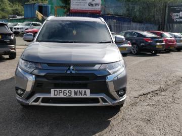 Mitsubishi outlander 2019 mitsubishi outlander 2 4 phev dynamic 5dr auto