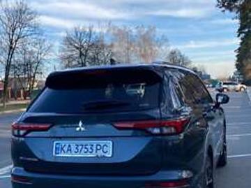 Mitsubishi outlander 2024 benzin mitsubishi outlander 2024 Mitsubishi outlander 2024 benzin mitsubishi outlander 2024