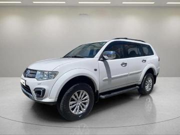 Mitsubishi pajero 2016 diesel mitsubishi pajero 3 2 di d hpe 4wd aut 2016 Mitsubishi pajero 2016 diesel mitsubishi pajero 3 2 di d hpe 4wd aut 2016