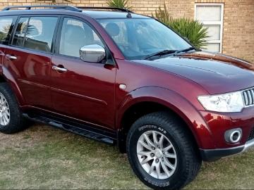 Mitsubishi pajero diesel mitsubishi pajero