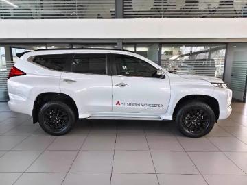 Mitsubishi pajero diesel mitsubishi pajero