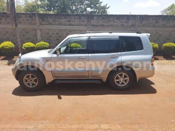 Mitsubishi pajero petrol mitsubishi pajero Mitsubishi pajero petrol mitsubishi pajero