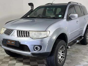 Mitsubishi pajero sport 2010 mitsubishi pajero sport 2010 Mitsubishi pajero sport 2010 mitsubishi pajero sport 2010
