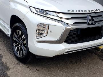 Mitsubishi pajero sport 2021 mitsubishi pajero sport dakar 4x4 at 2021 putih sunroof Mitsubishi pajero sport 2021 mitsubishi pajero sport dakar 4x4 at 2021 putih sunroof