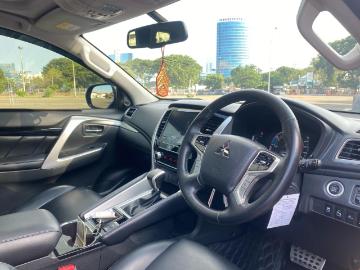 Mitsubishi pajero sport 2022 mitsubishi pajero sport dakar 2 4 at hitam like new termurah Mitsubishi pajero sport 2022 mitsubishi pajero sport dakar 2 4 at hitam like new termurah