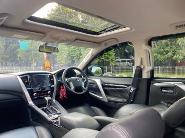 Mitsubishi pajero sport 2022 pajero dakar at hitam 2022 low km super terawat termurah Mitsubishi pajero sport 2022 pajero dakar at hitam 2022 low km super terawat termurah