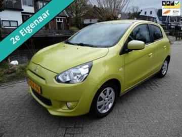 Mitsubishi space star 2015 benzine mitsubishi space star 1 0 bright 5 deurs clima 2e eigen... Mitsubishi space star 2015 benzine mitsubishi space star 1 0 bright 5 deurs clima 2e eigen...