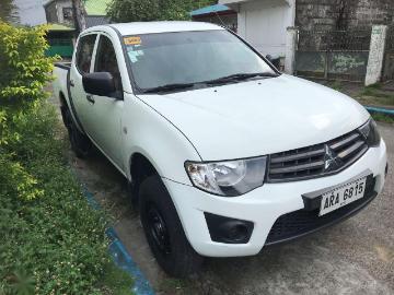 Mitsubishi strada sell pearl white 2014 mitsubishi strada in manila Mitsubishi strada sell pearl white 2014 mitsubishi strada in manila