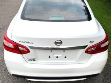 Nissan altima 2017 nissan altima 2017 51 471 km Nissan altima 2017 nissan altima 2017 51 471 km