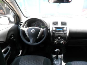 Nissan march gasolina nissan march