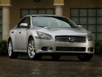 Nissan maxima nissan maxima